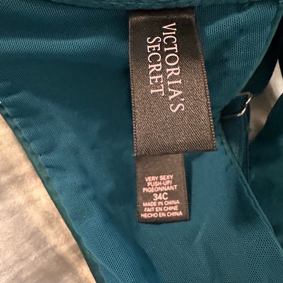 Victoria's Secret Blue Racer Back Front Closure Very Sexy Push Up Bra 34C - Picture 2 of 5